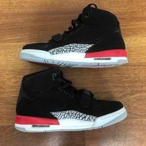 Jordan’s size 7U. Good used condition.